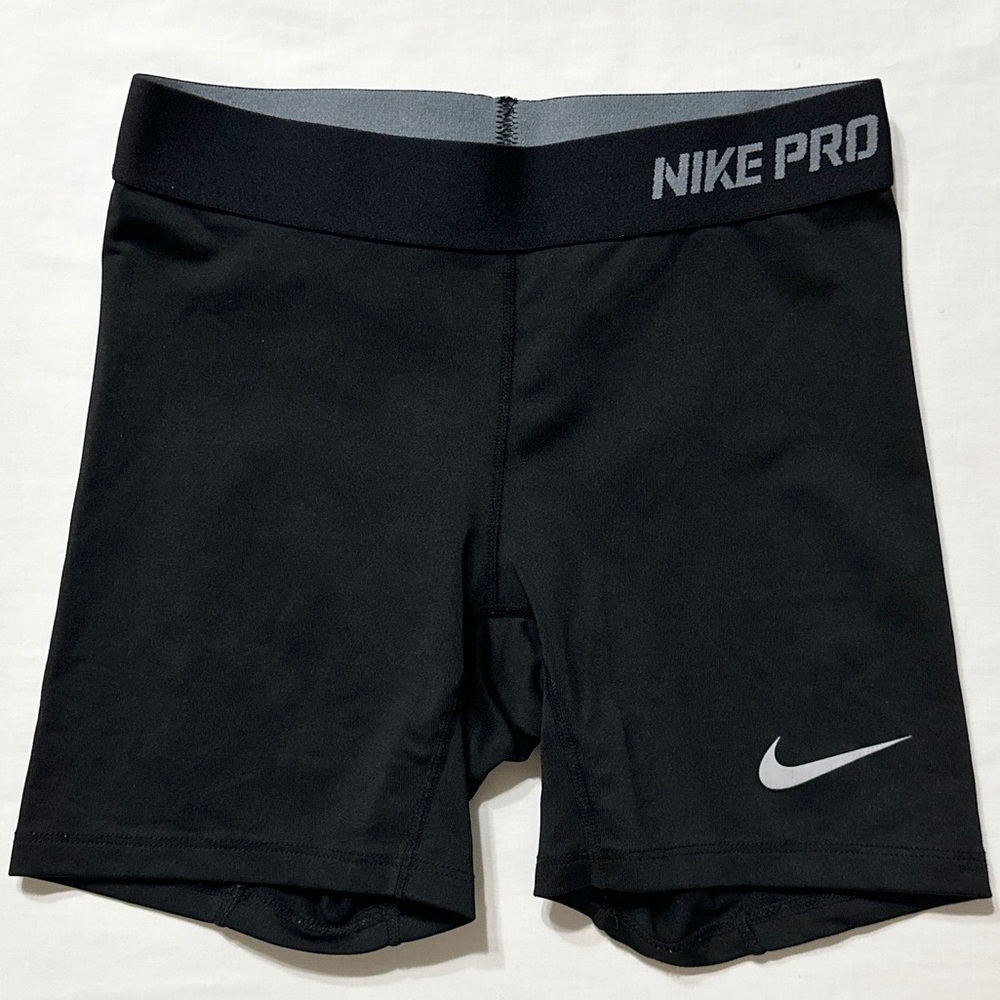 Nike Pro Dri-Fit Women’s Black/Gray Compression Athletic/Volleyball Shorts - L